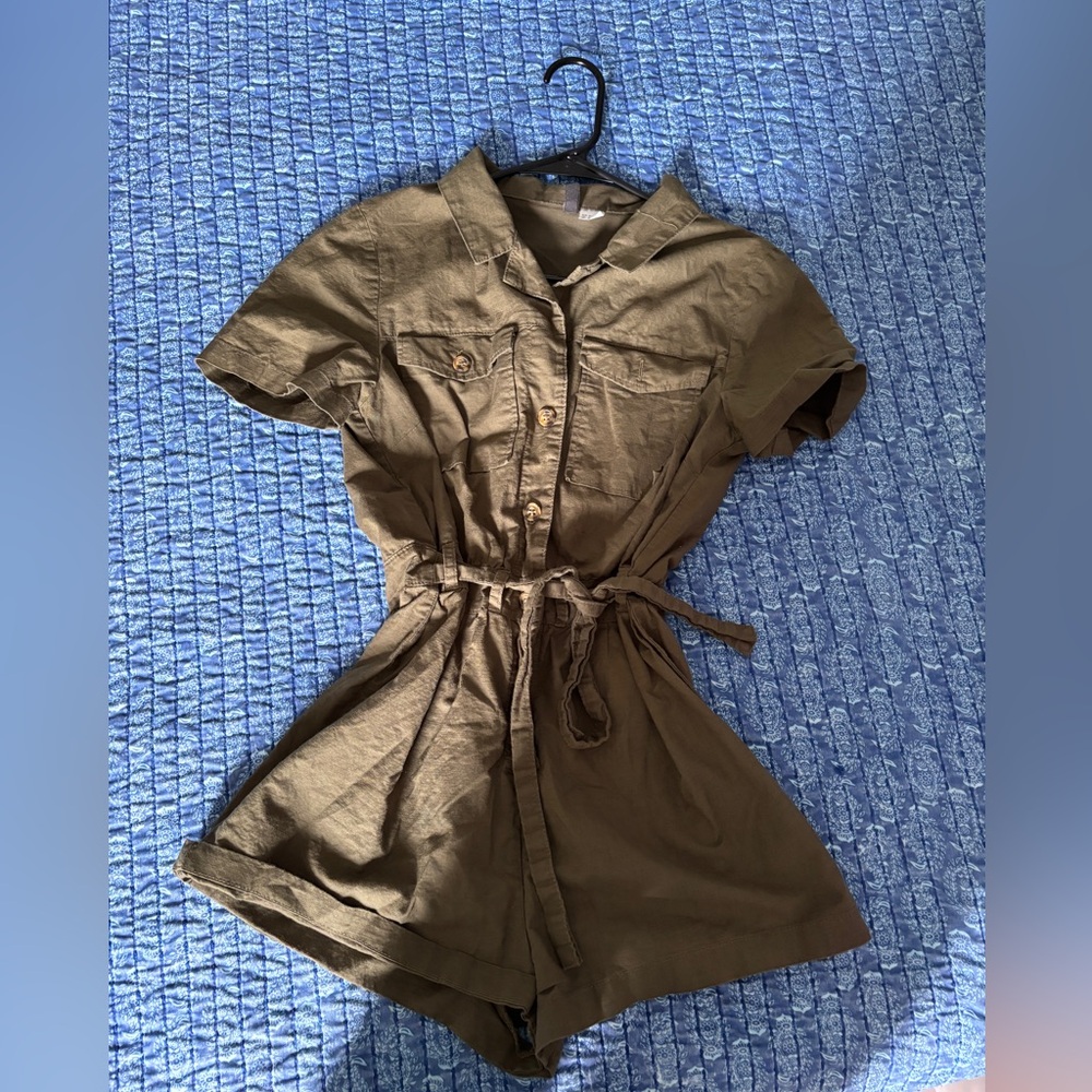 Rompers